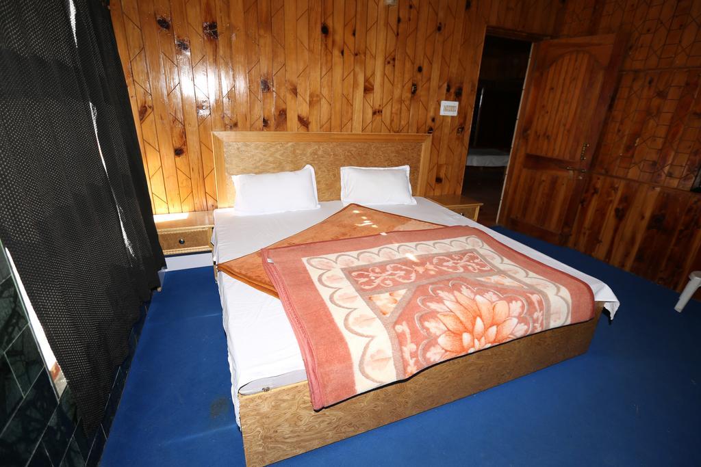 Hotel Ridge View Manāli Kültér fotó