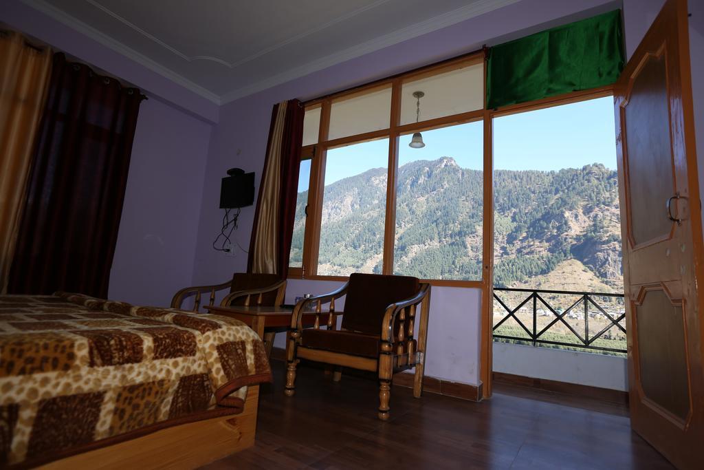Hotel Ridge View Manāli Szoba fotó